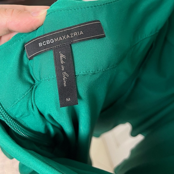 BCBGMaxAzria Green Backless Dress - Picture 4 of 4